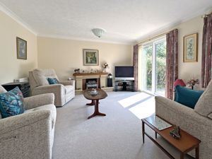 Photo 9- click for photo gallery